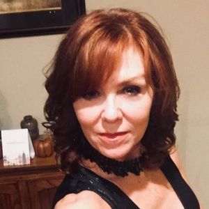 Meet your Posher, Florence